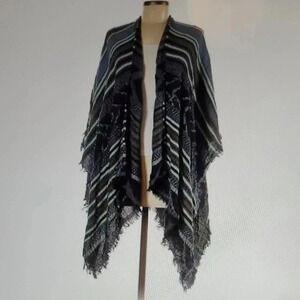 BCBG MAXAZRIA WRAP